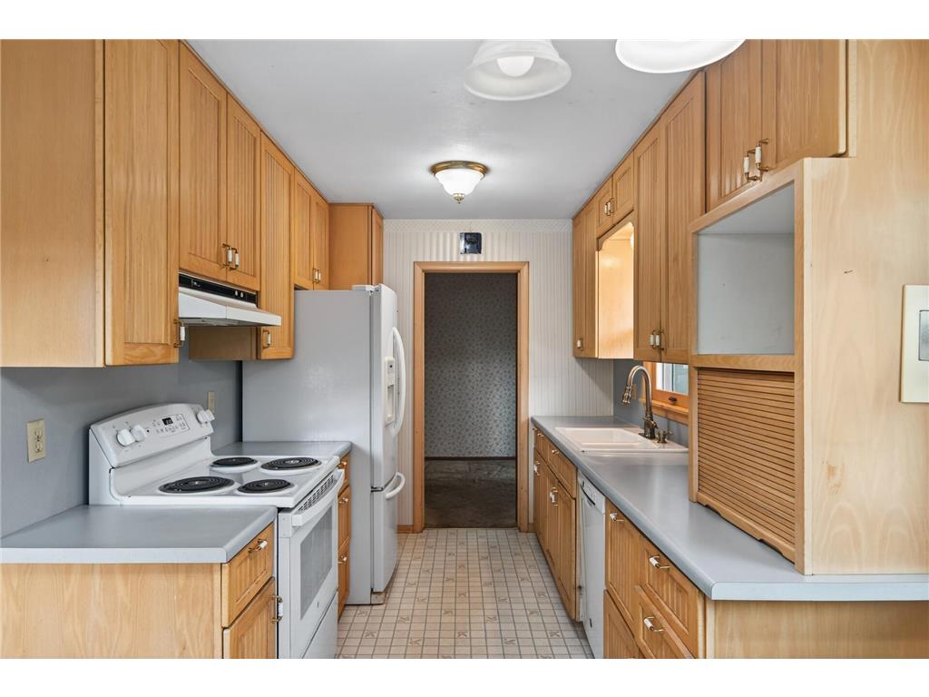 10475 6th Street NE Blaine MN 55434 7070301 image3