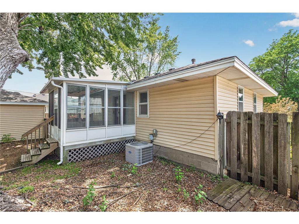 10475 6th Street NE Blaine MN 55434 7070301 image58