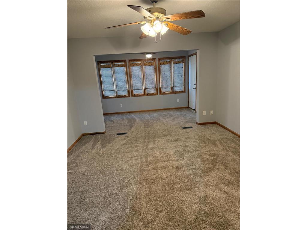 1048 109th Avenue NE Blaine MN 55434 7045946 image7