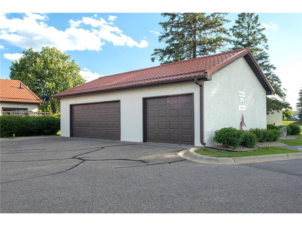 1048 109th Avenue NE Blaine MN 55434 7093795 image2
