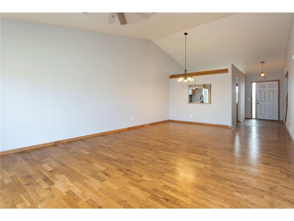 1048 109th Avenue NE Blaine MN 55434 7093795 image20