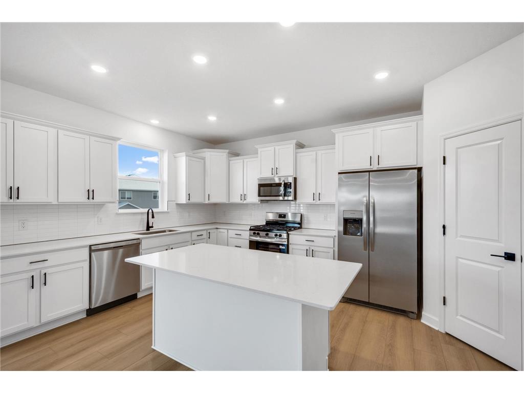 1048 Ashbury Lane NE Hanover MN 55341 6819415 image3