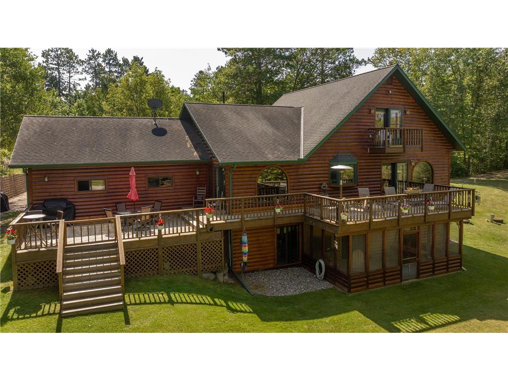 1048 County 11 NW Hackensack MN 56452 - Woman 6677658 image1