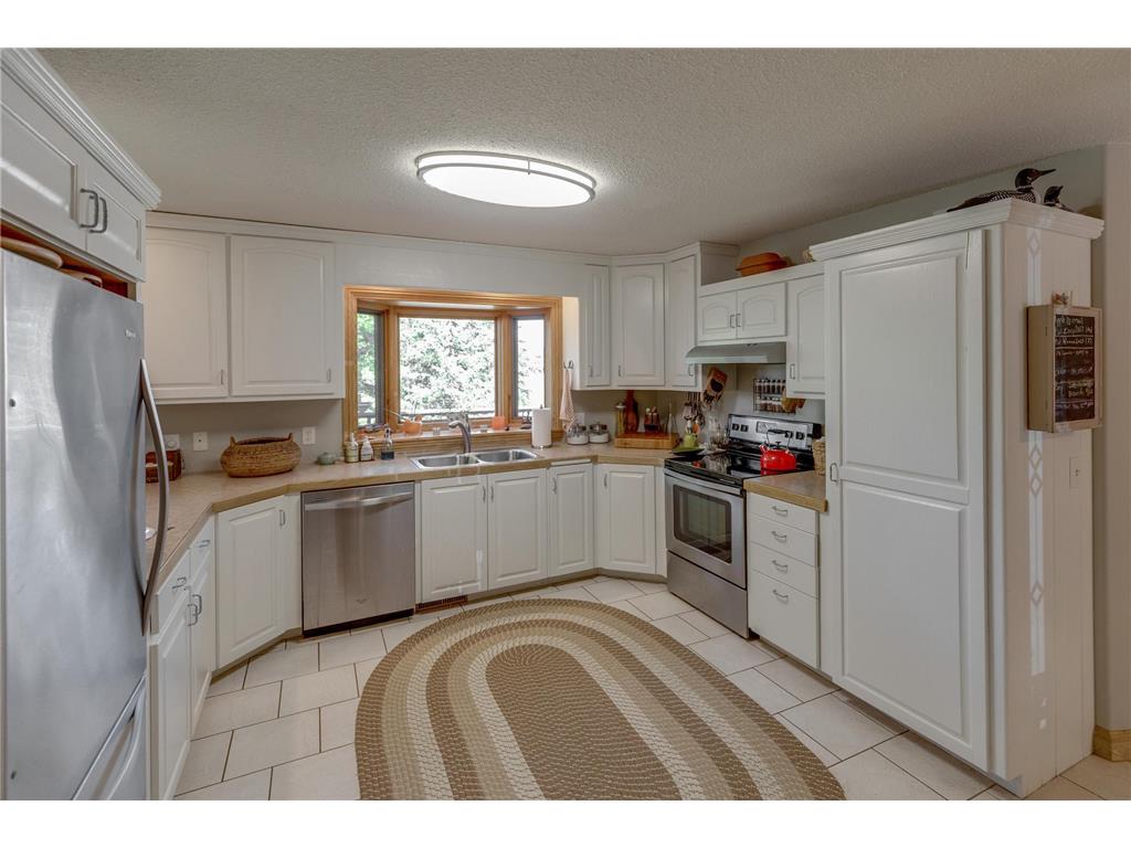 1048 County 11 NW Hackensack MN 56452 - Woman 6677658 image10