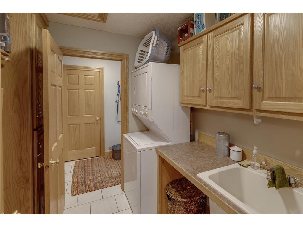 1048 County 11 NW Hackensack MN 56452 - Woman 6677658 image15