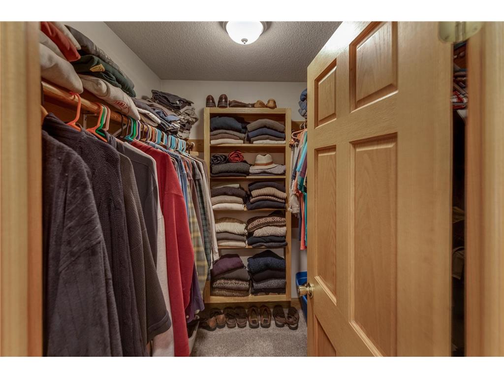 1048 County 11 NW Hackensack MN 56452 - Woman 6677658 image19