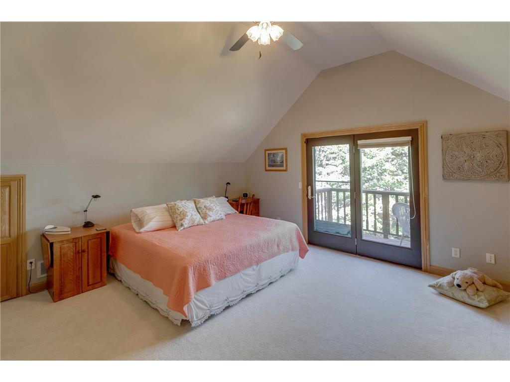 1048 County 11 NW Hackensack MN 56452 - Woman 6677658 image25