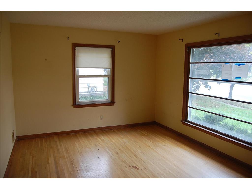 1048 Dale Street N Saint Paul MN 55117 6806206 image4