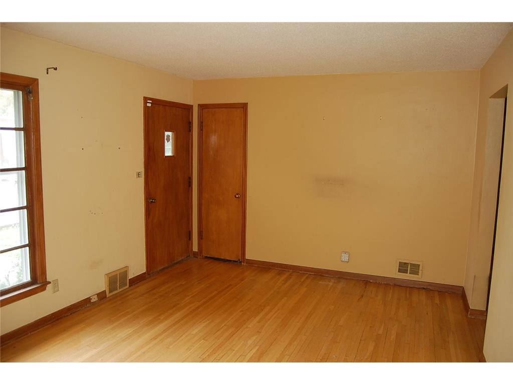 1048 Dale Street N Saint Paul MN 55117 6806206 image5