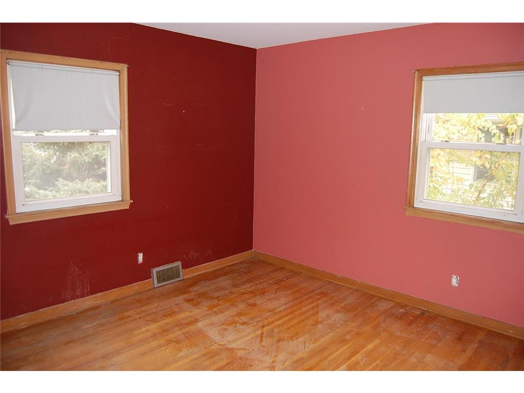 1048 Dale Street N Saint Paul MN 55117 6806206 image9