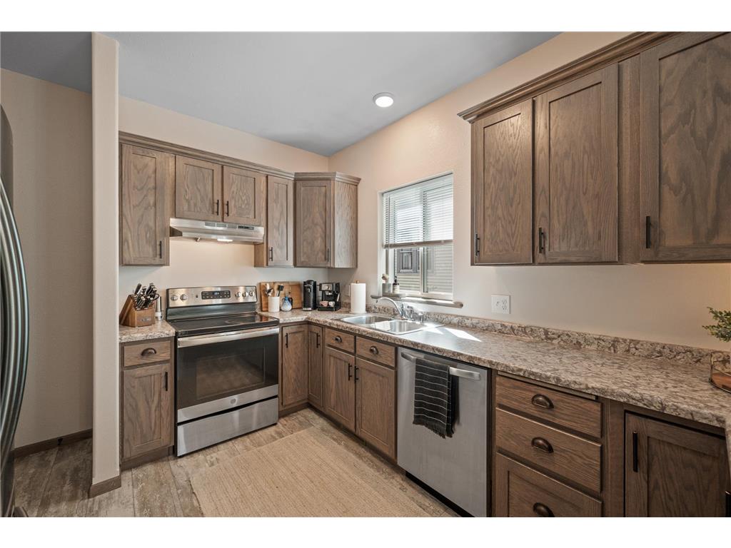 1048 Dayton Avenue Saint Paul MN 55104 7035898 image10