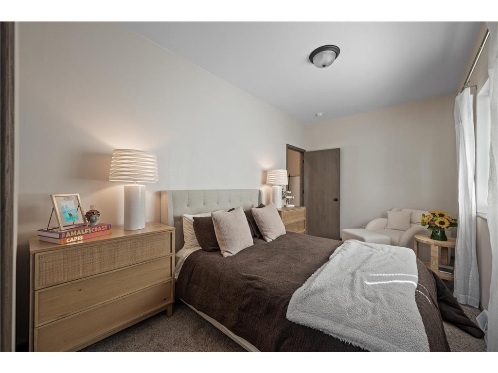 1048 Dayton Avenue Saint Paul MN 55104 7035898 image18