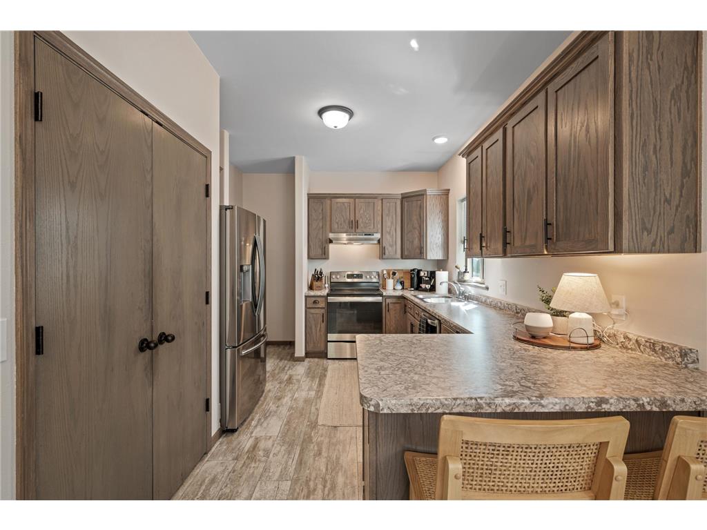 1048 Dayton Avenue Saint Paul MN 55104 7035898 image2