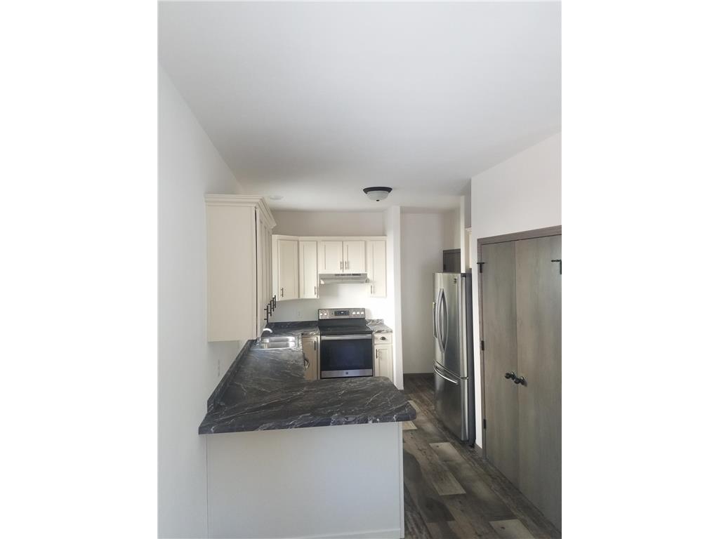 1048 Dayton Avenue Saint Paul MN 55104 7035898 image24