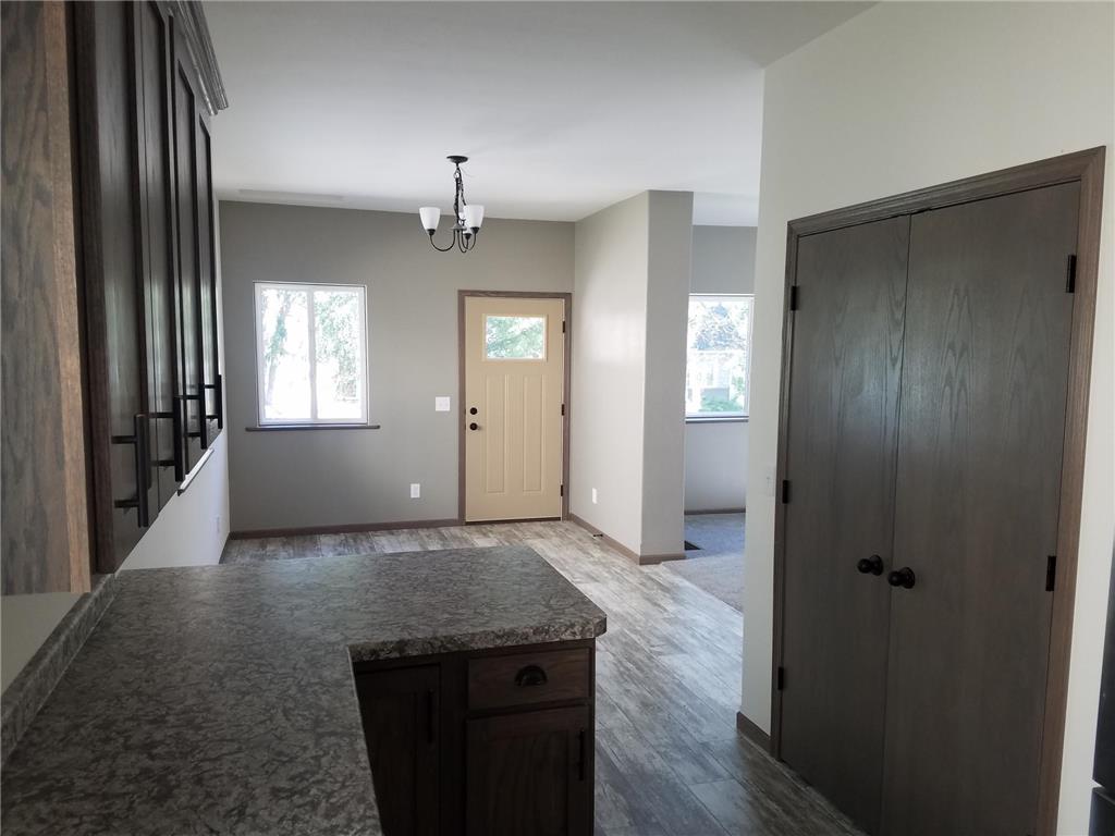 1048 Dayton Avenue Saint Paul MN 55104 7035898 image30