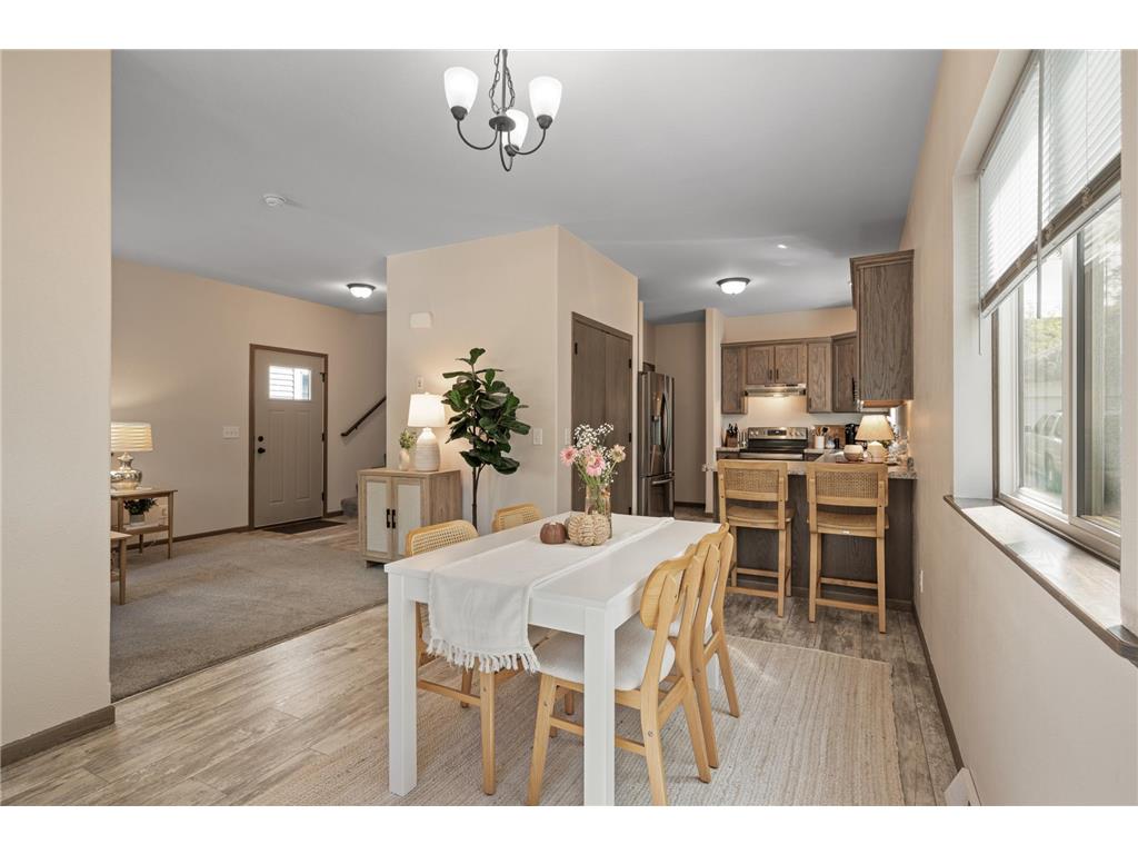 1048 Dayton Avenue Saint Paul MN 55104 7035898 image4