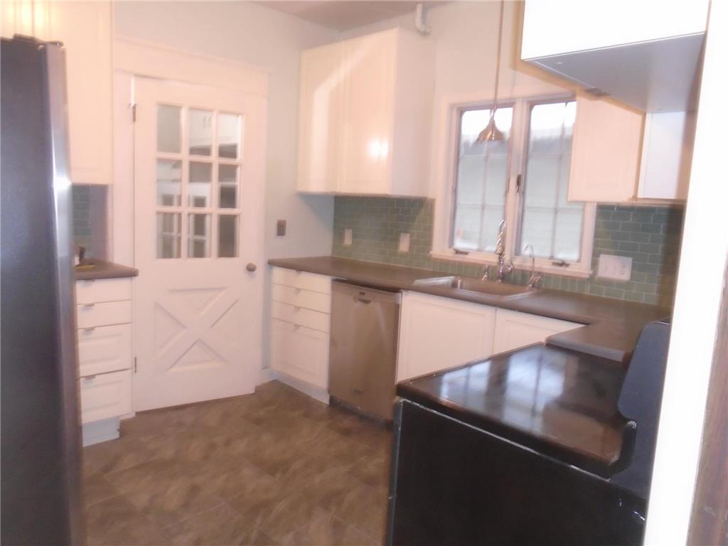 1048 Linwood Avenue Saint Paul MN 55105 6825338 image15
