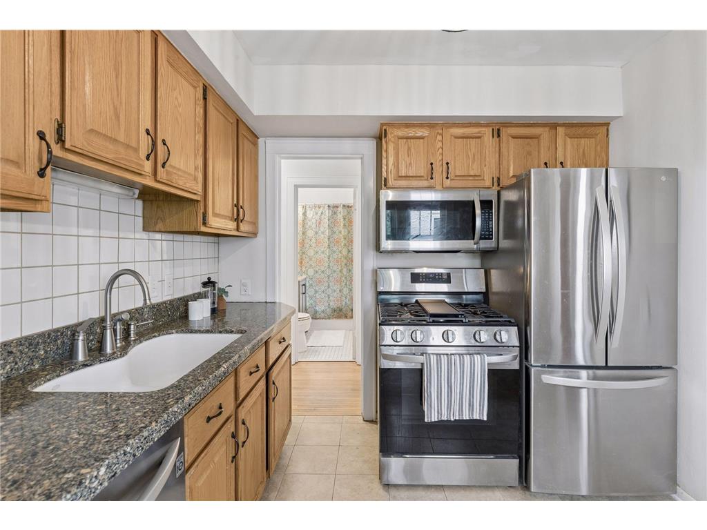 1048 Ottawa Avenue West Saint Paul MN 55118 7028744 image12