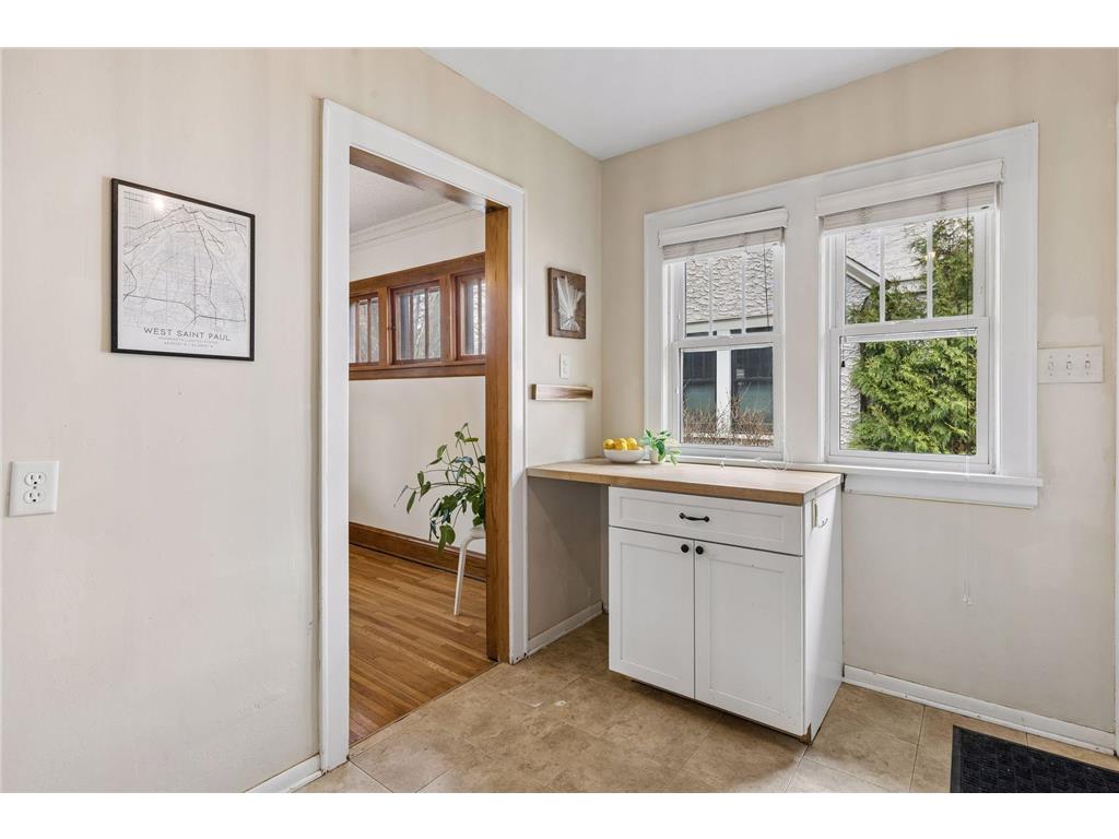 1048 Ottawa Avenue West Saint Paul MN 55118 7028744 image13