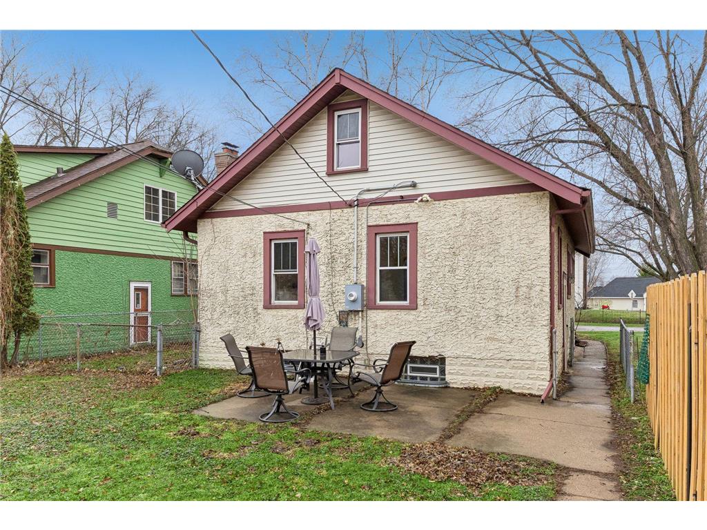1048 Ottawa Avenue West Saint Paul MN 55118 7028744 image23