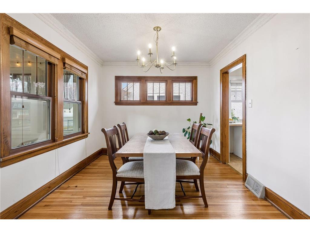 1048 Ottawa Avenue West Saint Paul MN 55118 7028744 image9