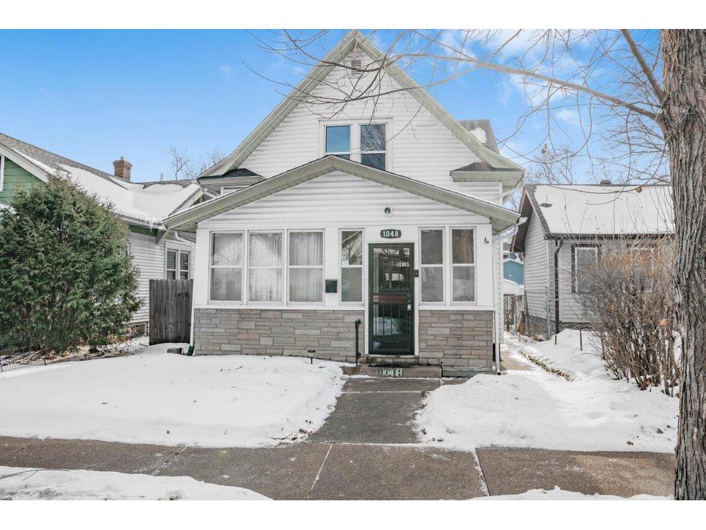 1048 Thomas Avenue Saint Paul MN 55104 7002944 image1