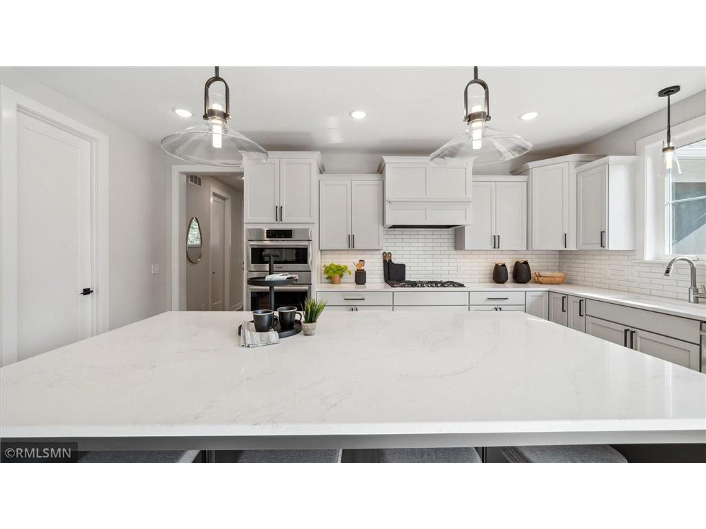 10484 56th Place N Lake Elmo MN 55042 7002913 image23
