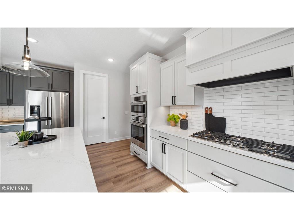 10484 56th Place N Lake Elmo MN 55042 7002913 image27