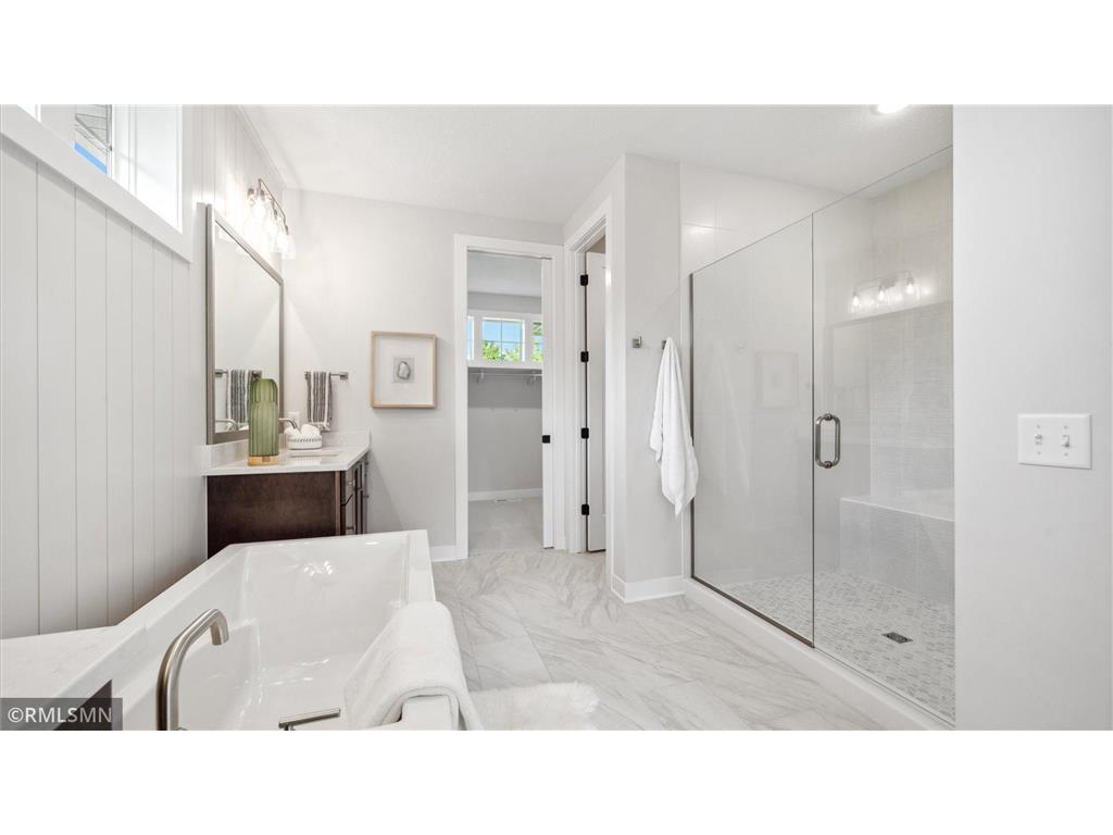 10484 56th Place N Lake Elmo MN 55042 7002913 image38