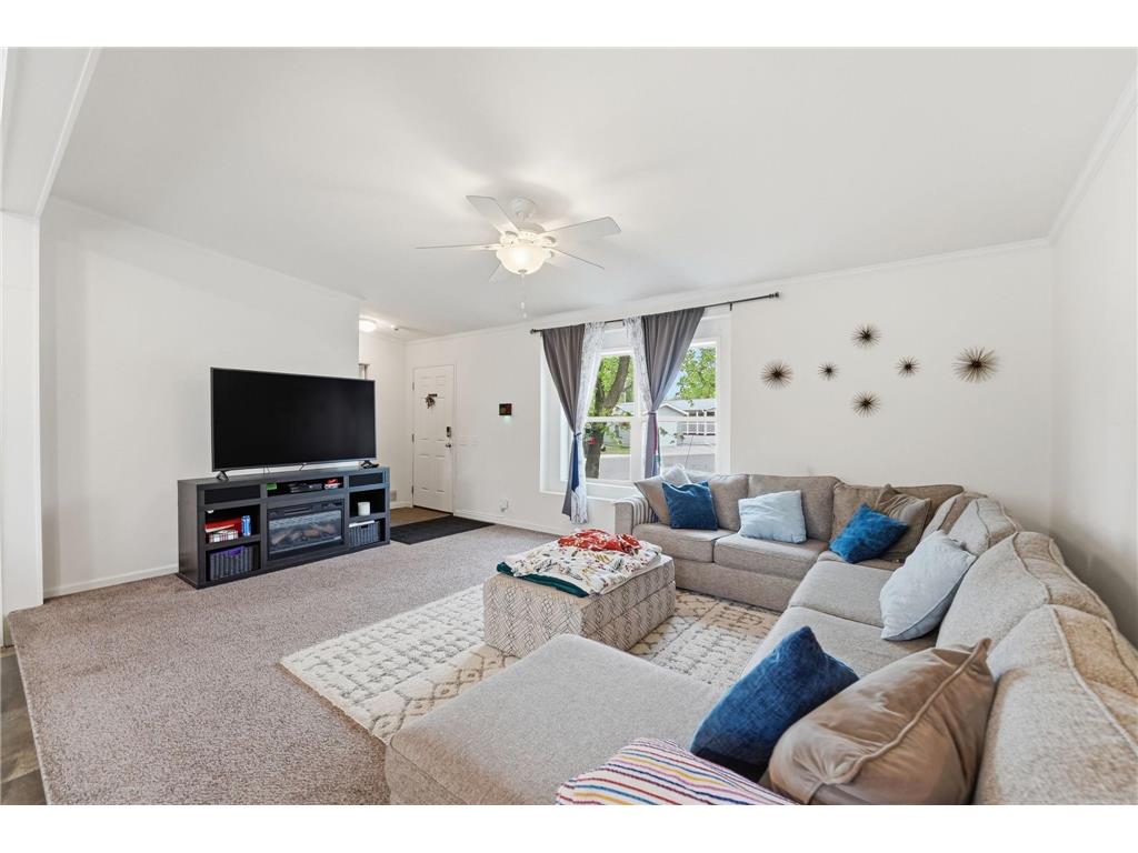 10488 Pierce Street NE Blaine MN 55434 7067898 image16
