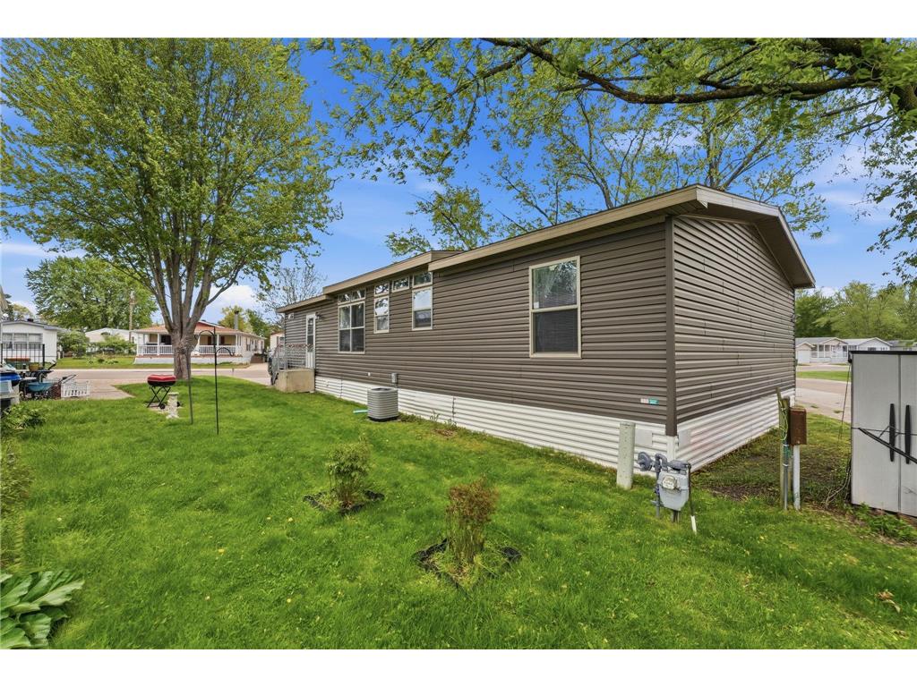 10488 Pierce Street NE Blaine MN 55434 7067898 image30