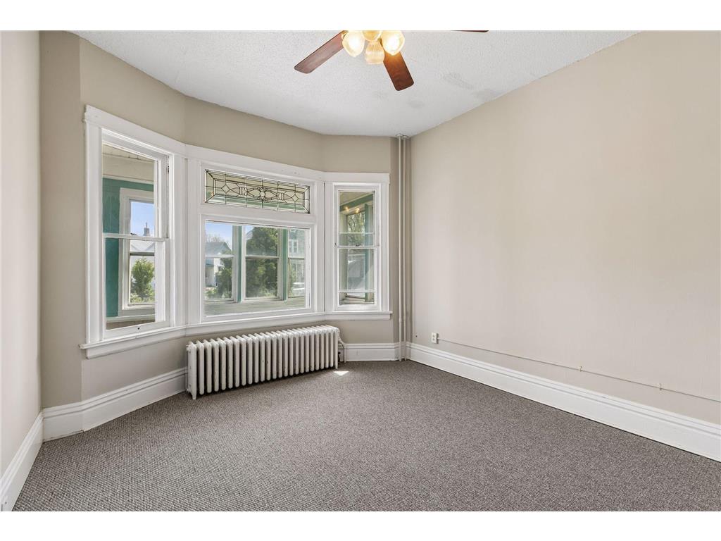 1049 7th Street W Saint Paul MN 55102 7061042 image33