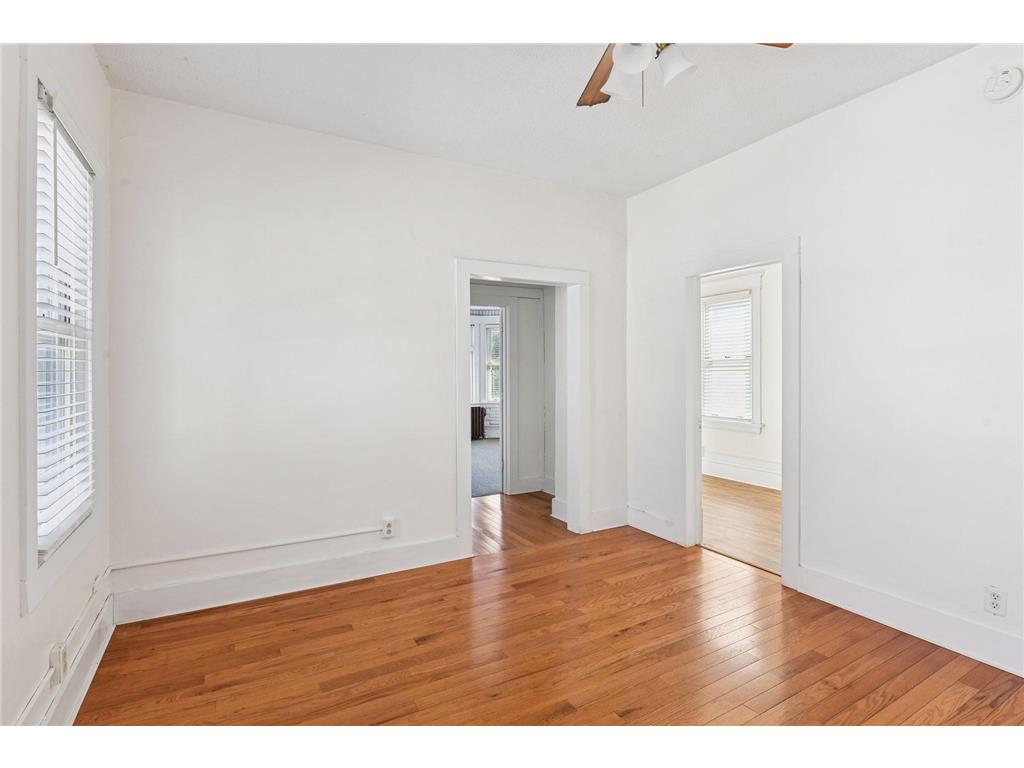 1049 7th Street W Saint Paul MN 55102 7061042 image7