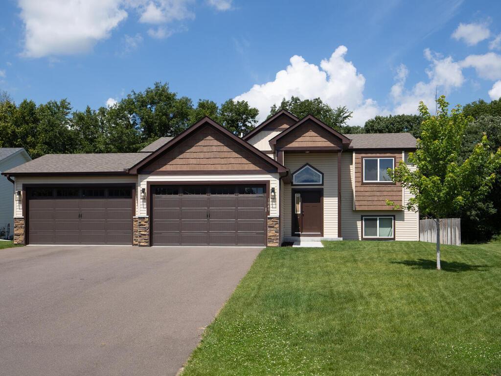 1049 Bellaire Boulevard NW Isanti MN 55040 6749085 image1