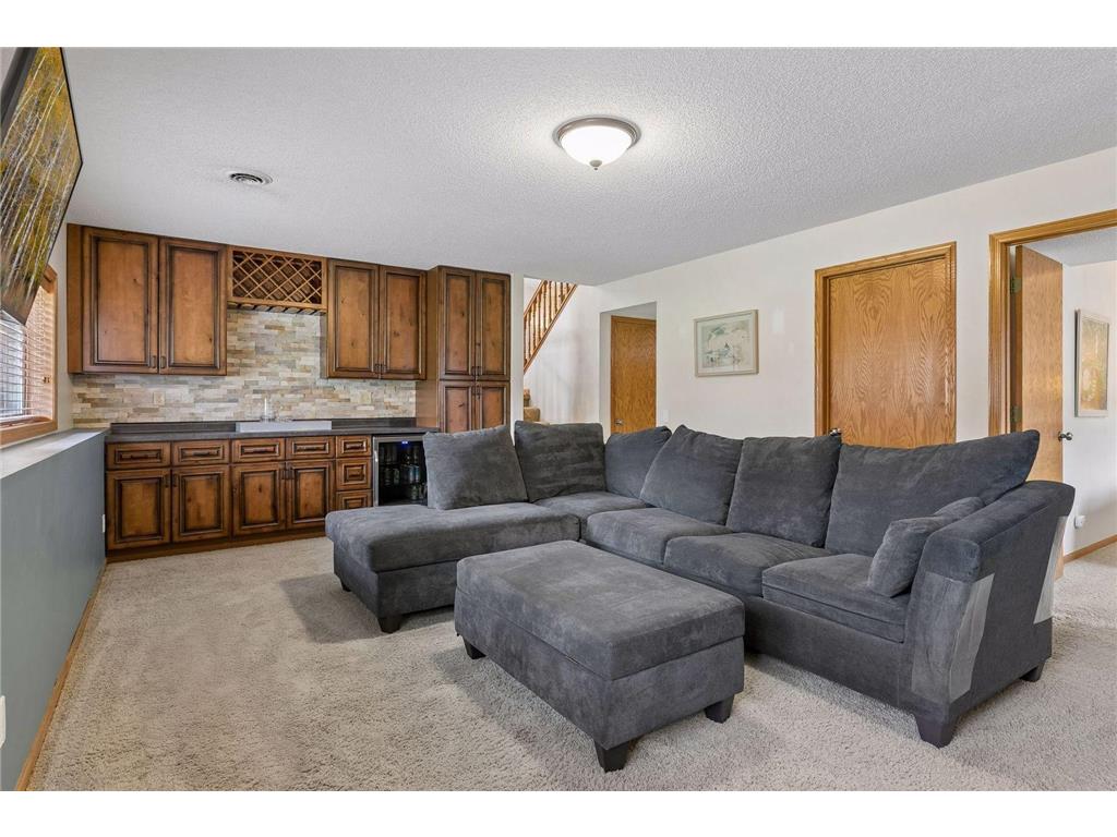 1049 Bonnieview Drive Woodbury MN 55129 7093018 image29