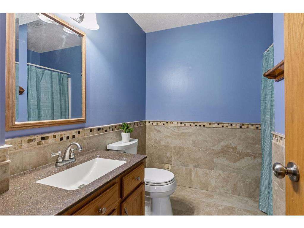 1049 Bonnieview Drive Woodbury MN 55129 7093018 image33