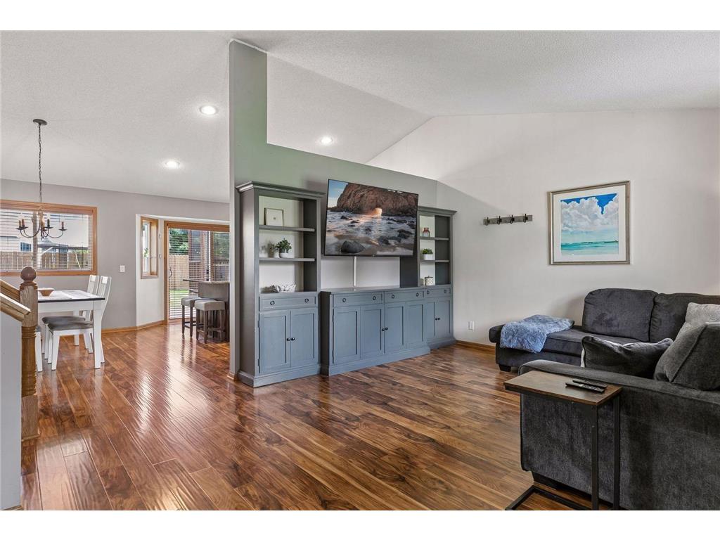 1049 Bonnieview Drive Woodbury MN 55129 7093018 image6