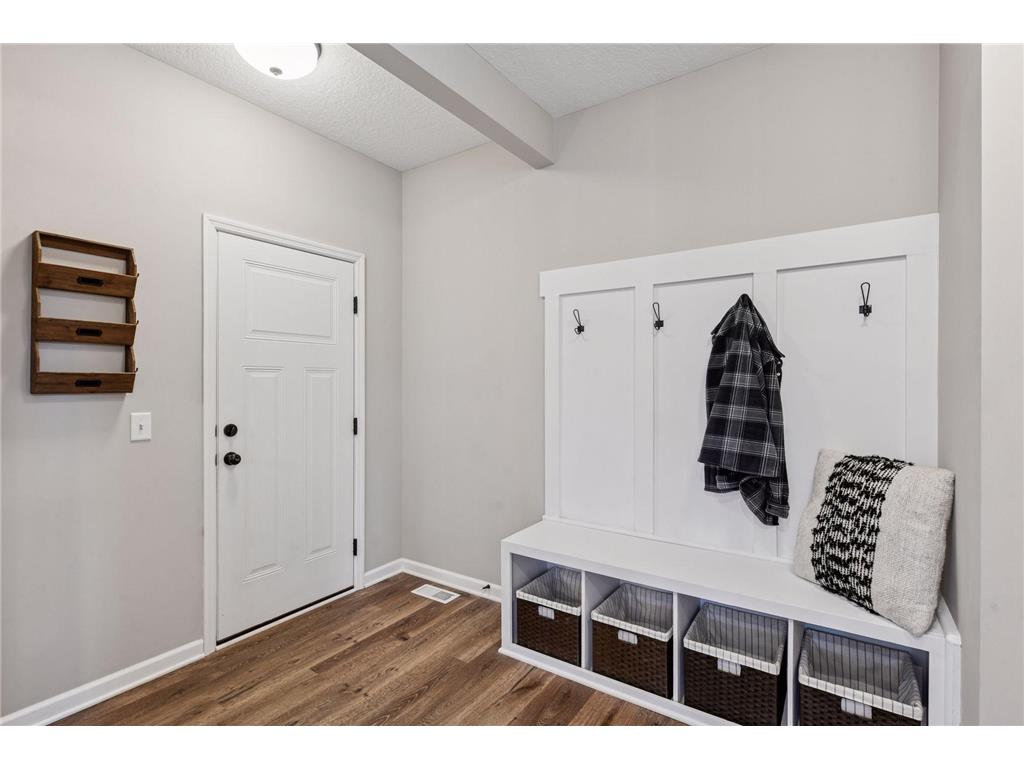 1049 Fabel Lane Waconia MN 55387 7107284 image20