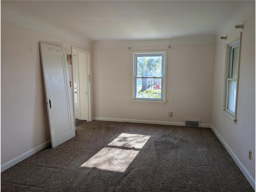 1049 Gorman Avenue West Saint Paul MN 55118 7074986 image6
