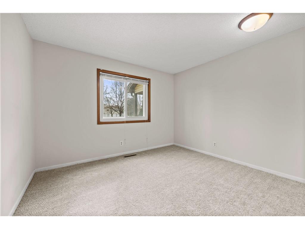 1049 Greenhaven Drive Vadnais Heights MN 55127 7073449 image13