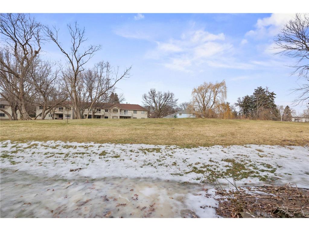 1049 Greenhaven Drive Vadnais Heights MN 55127 7073449 image16