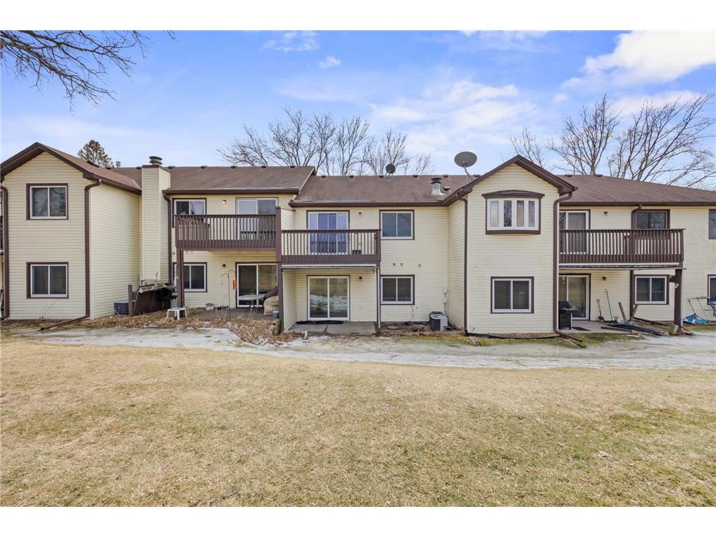 1049 Greenhaven Drive Vadnais Heights MN 55127 7073449 image3