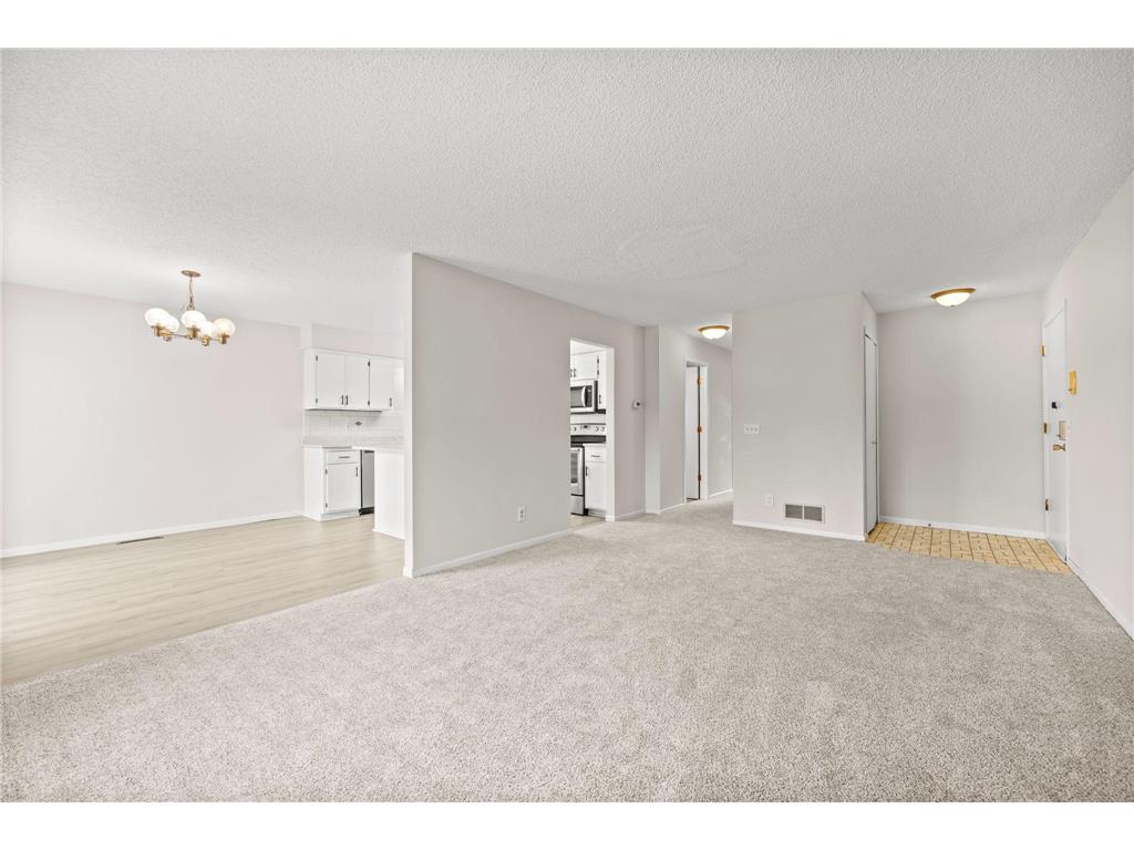 1049 Greenhaven Drive Vadnais Heights MN 55127 7073449 image9
