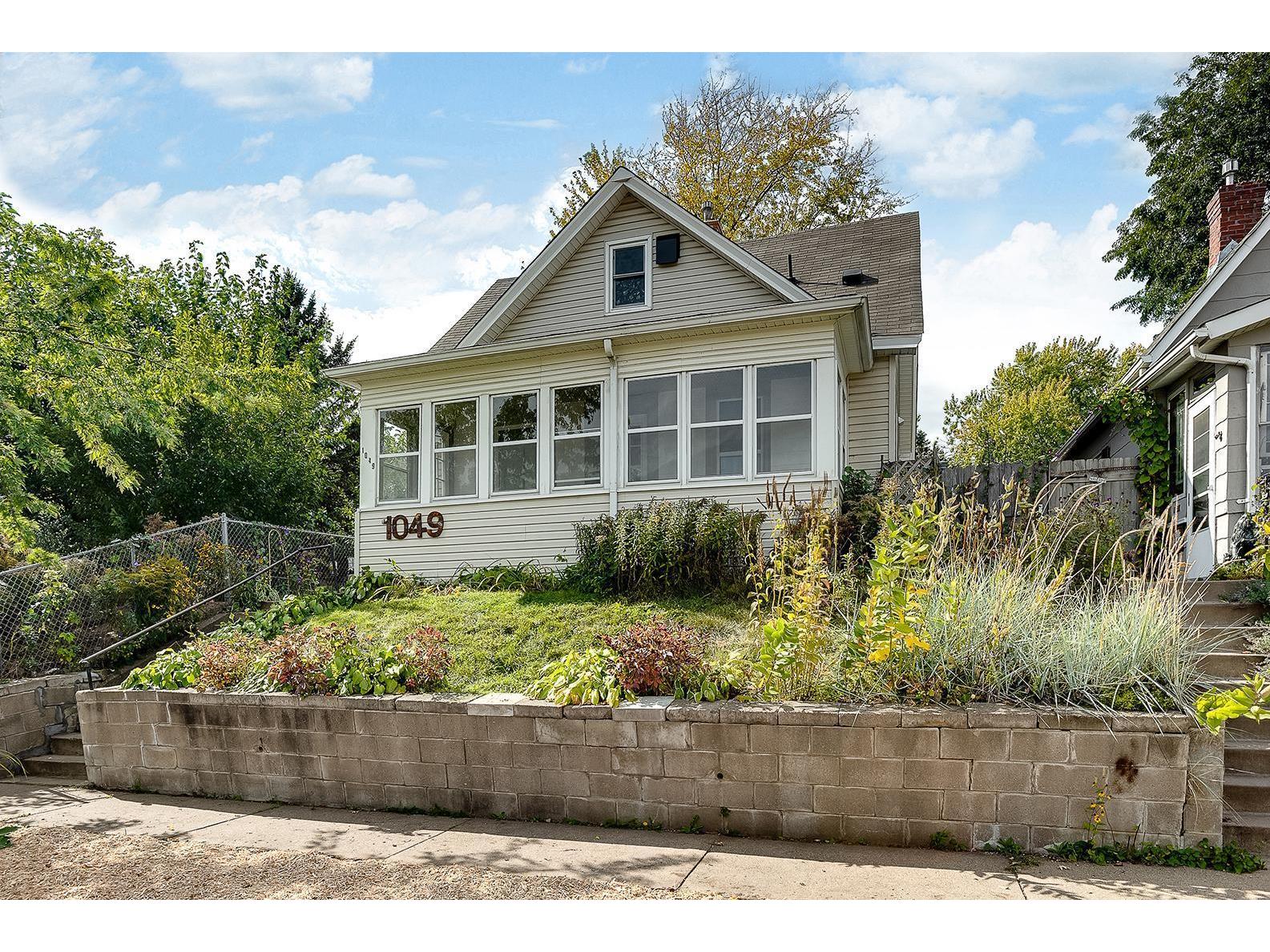 1049 Kent Street, Saint Paul, MN 55117 MLS 5663931 Edina Realty