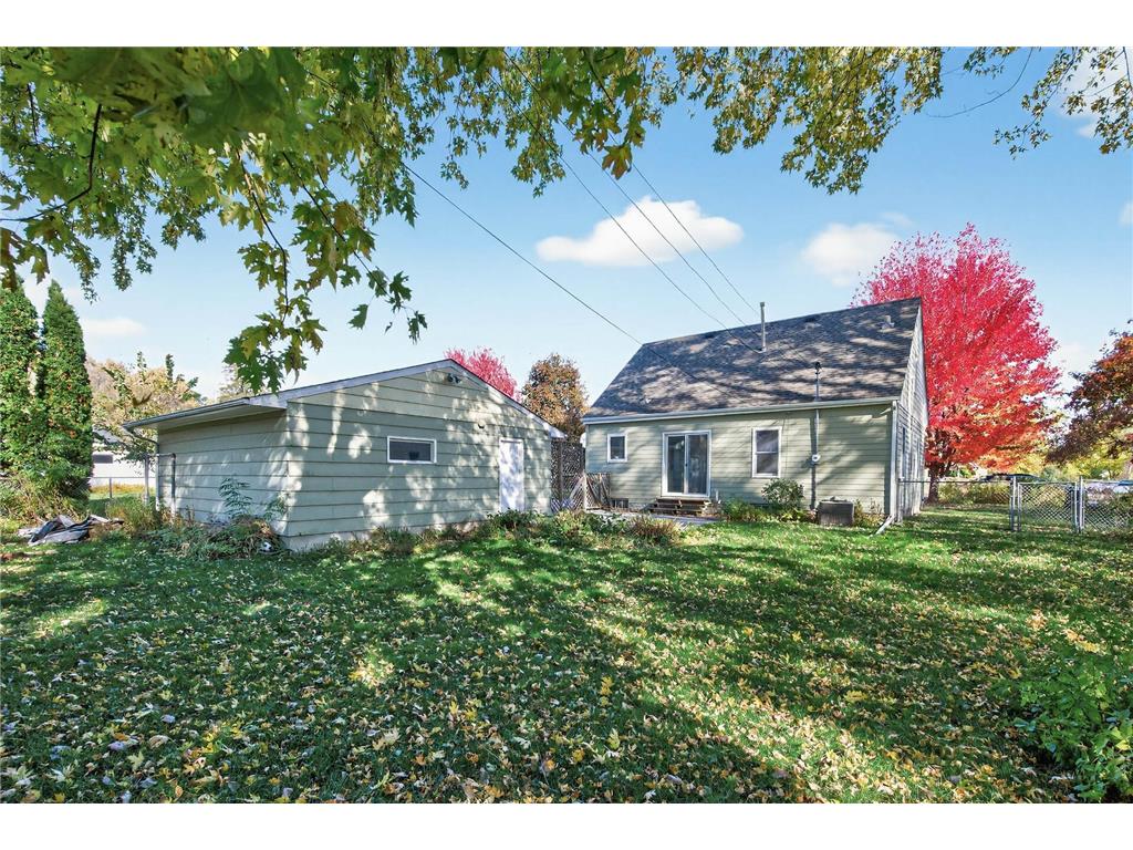 1049 Sterling Street N Maplewood MN 55119 6803116 image29