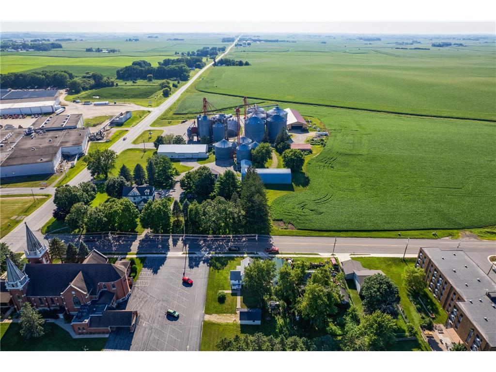 105 10th Street NW Plainview MN 55964 6777315 image22