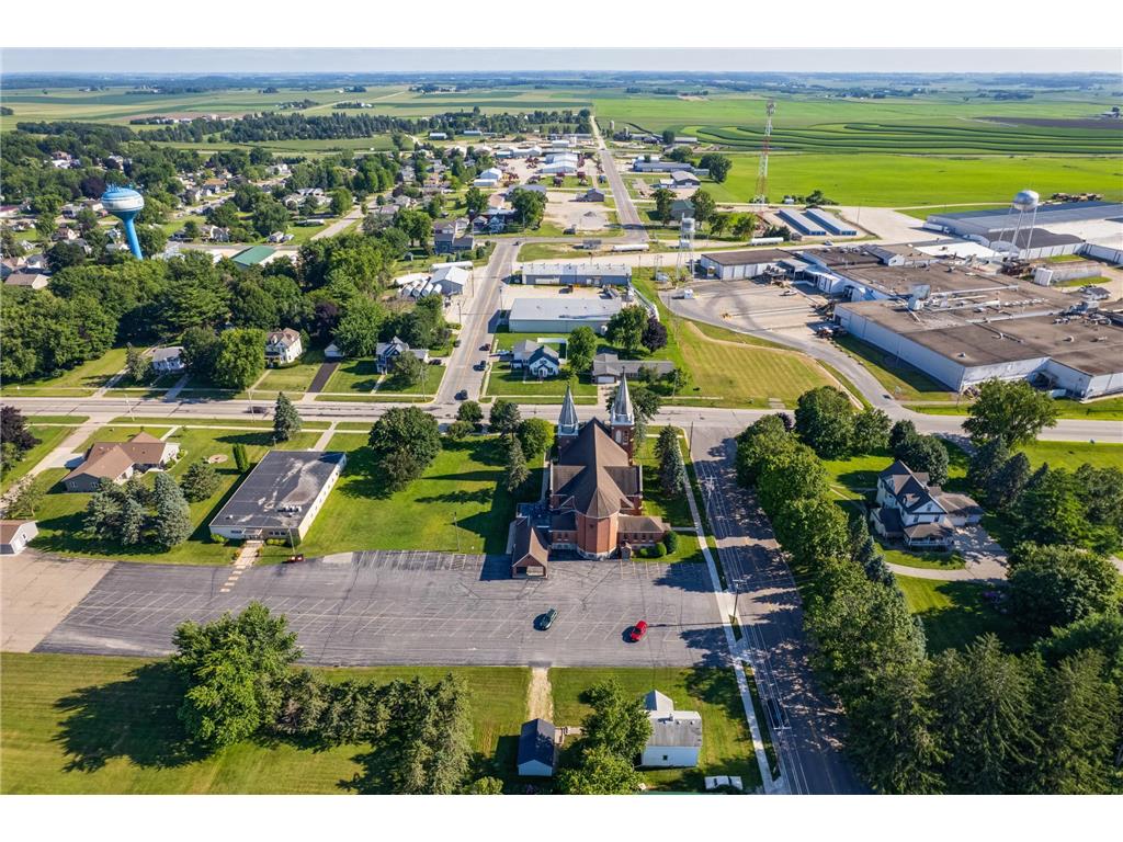 105 10th Street NW Plainview MN 55964 6777315 image23