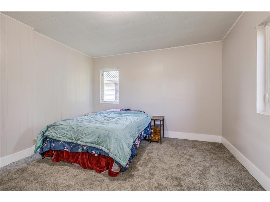 105 10th Street NW Plainview MN 55964 6777315 image9