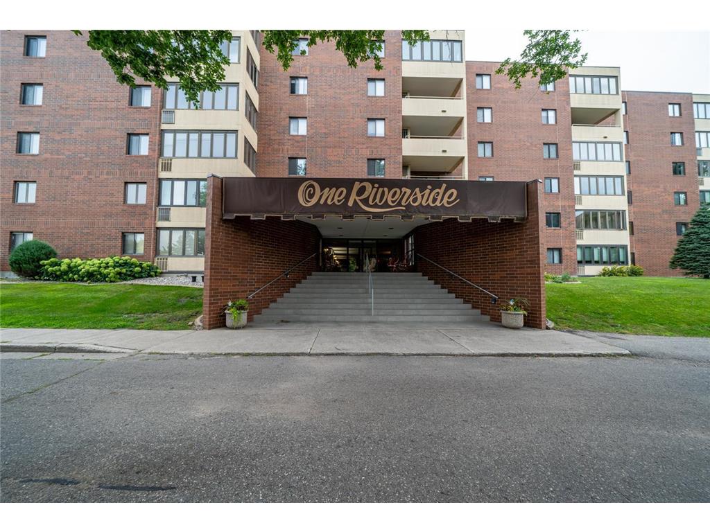 105 3rd Street N #506 Moorhead MN 56560 6586586 image1