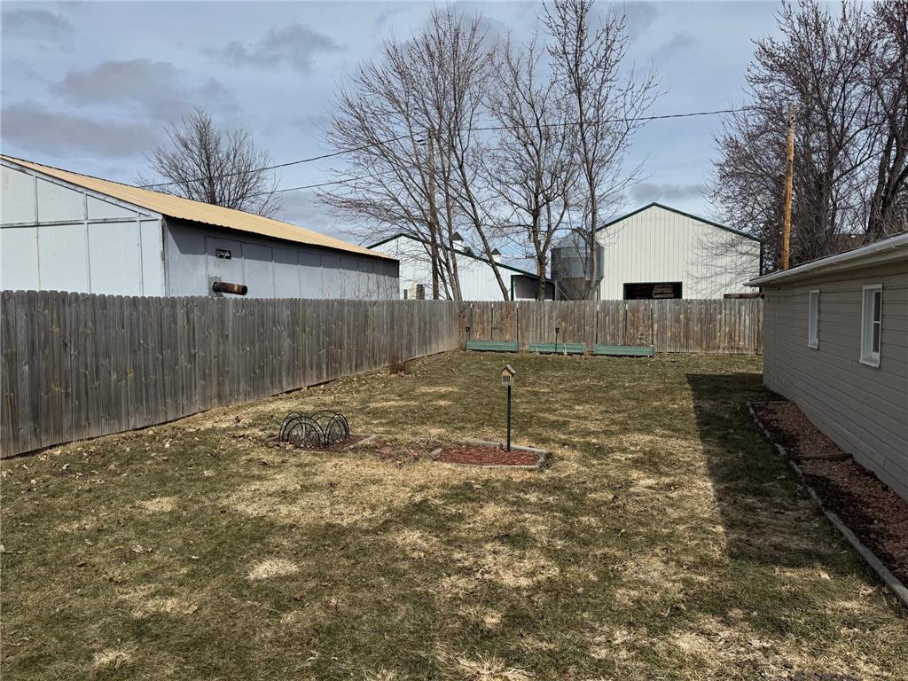 105 3rd Street SE Hinckley MN 55037 7045894 image20